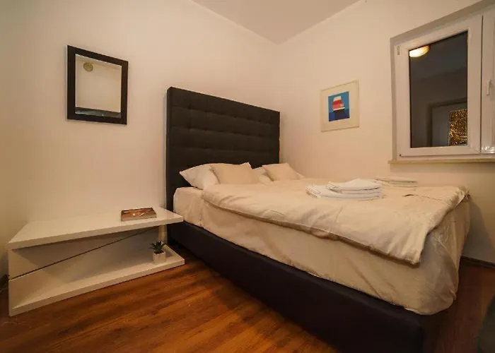 Central Beach Apartment Split